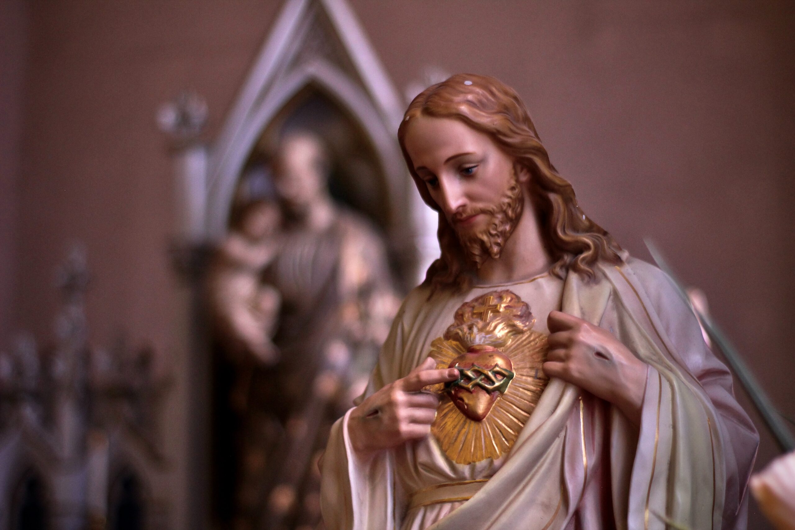 The Eucharist and the Sacred Heart of Christ - Word on Fire