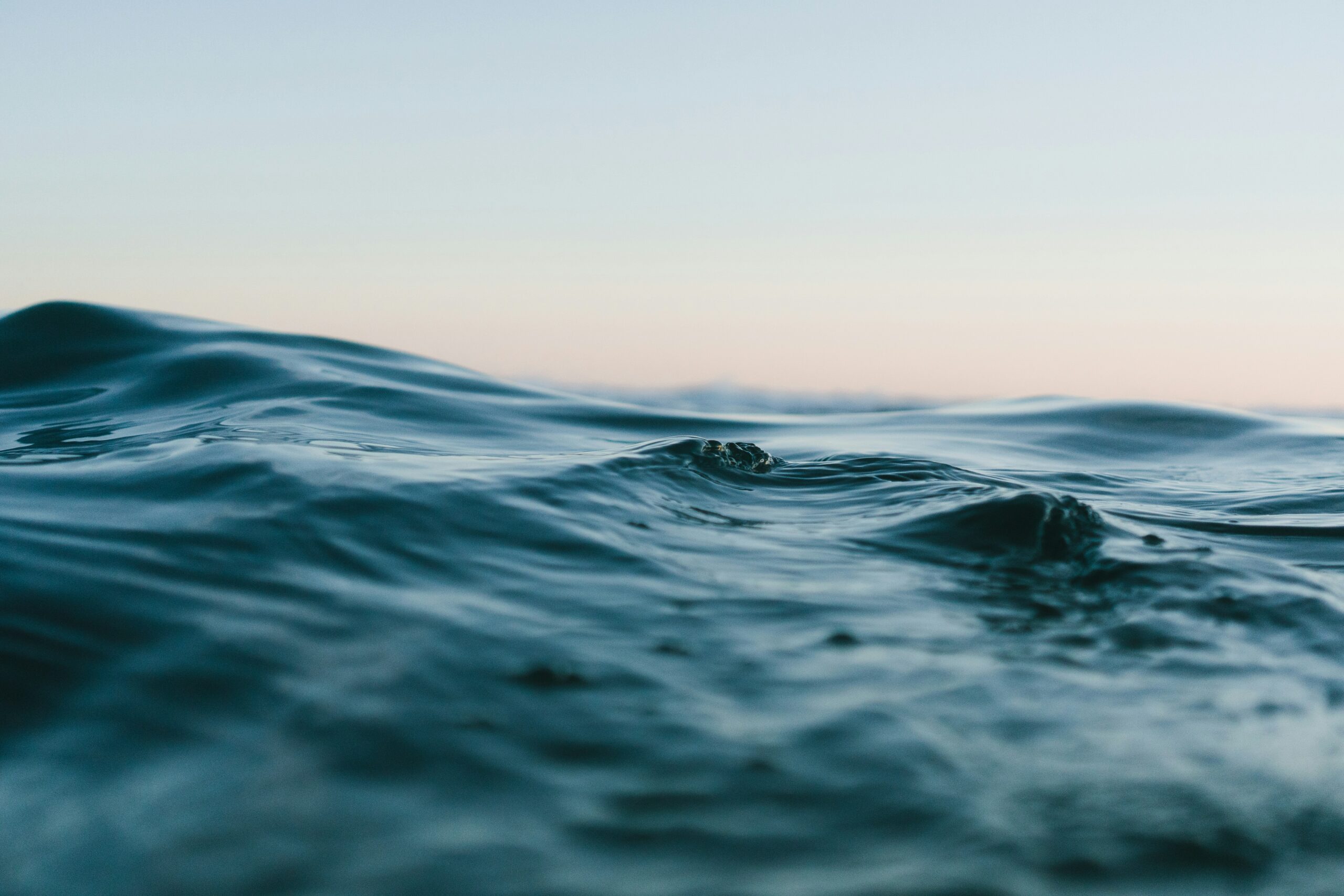 waves of water
