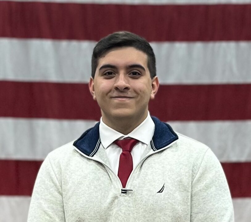 Hector Aponte headshot